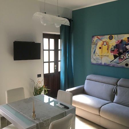 Appartamento - Casa La Botola - Алба Екстериор снимка