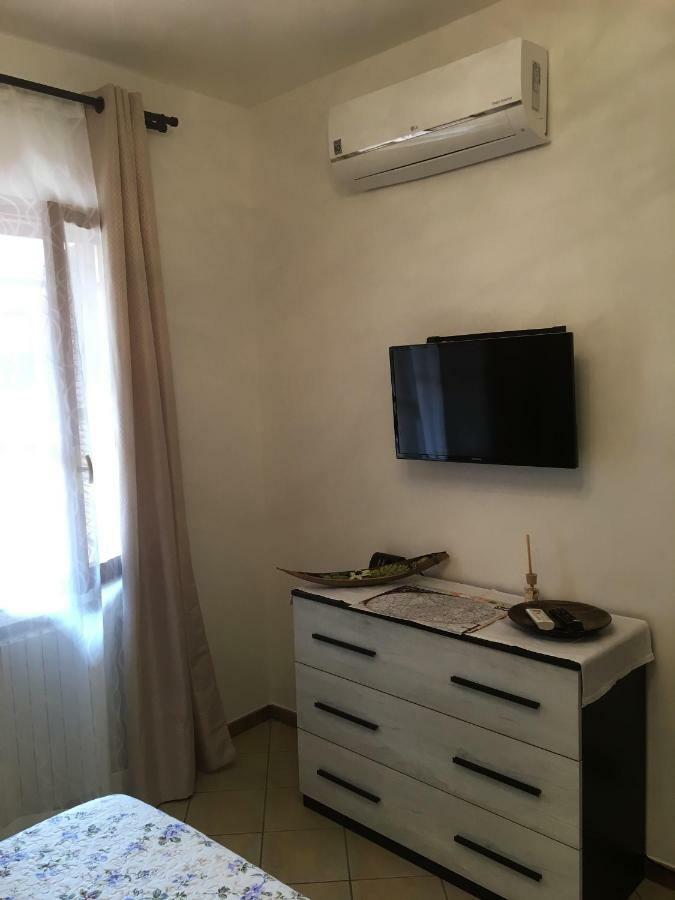 Appartamento - Casa La Botola - Алба Екстериор снимка